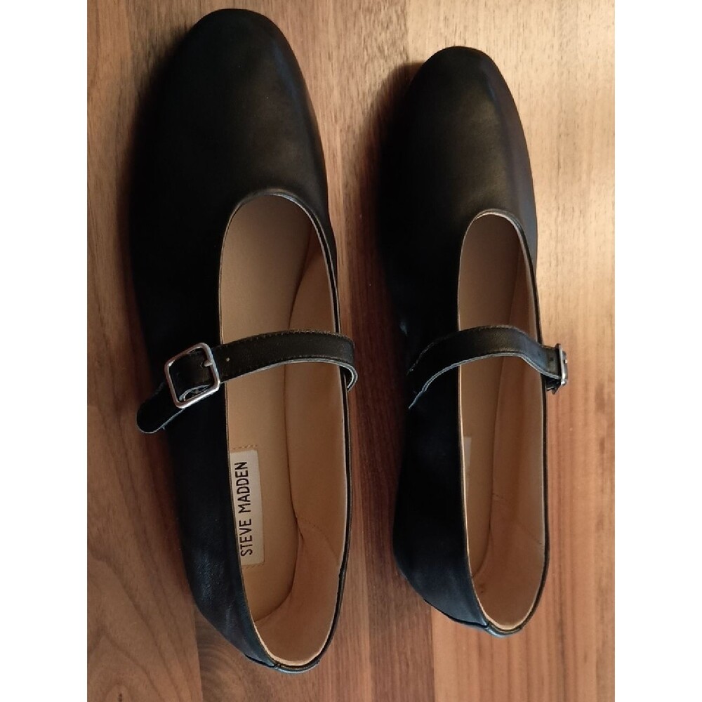 Steve Madden Black Mary Jane Ballet Flats with Buckle
